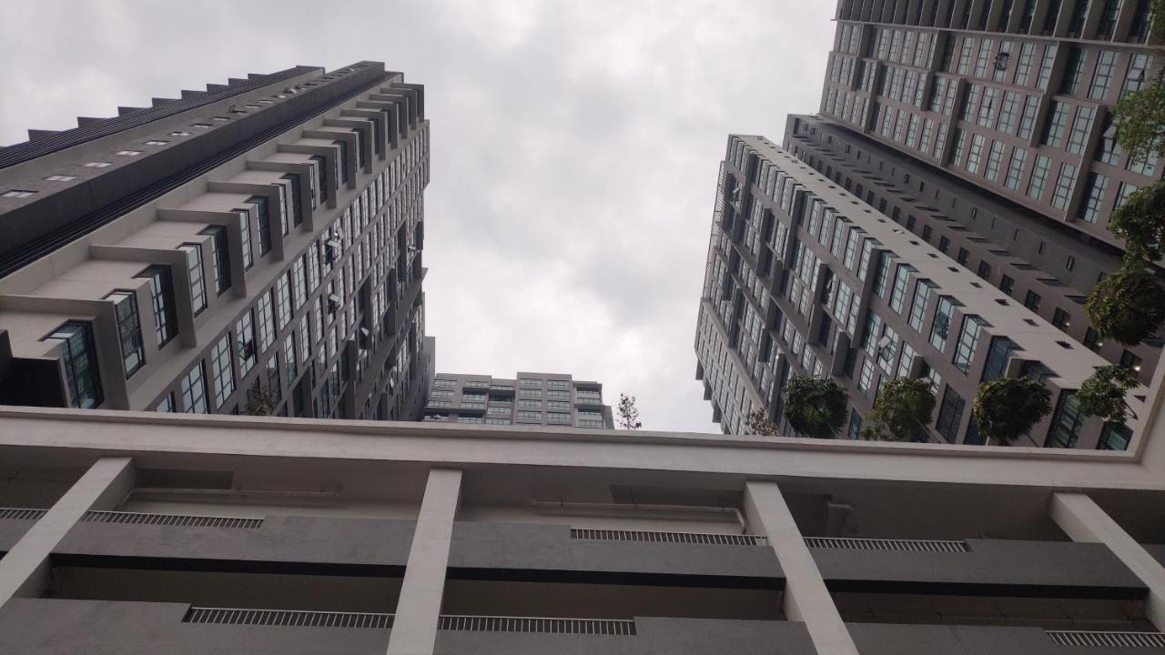 Conezion Luxury 3Br For 7Pax @Ioi Resort Putrajaya Bagian luar foto